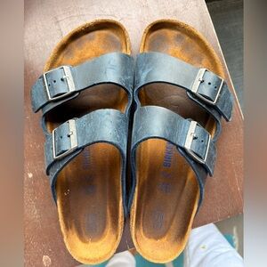 Birkenstock Navy Two Strap Arizona Sandals!!